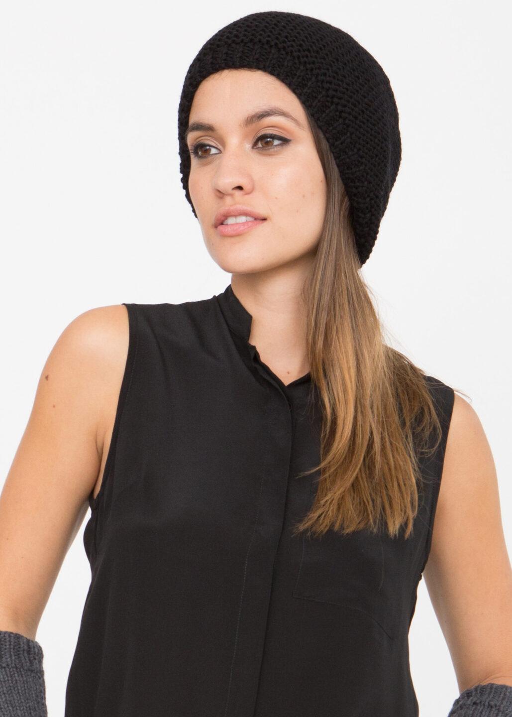 Ethically Handmade Merino Wool Slouch Beret in Black