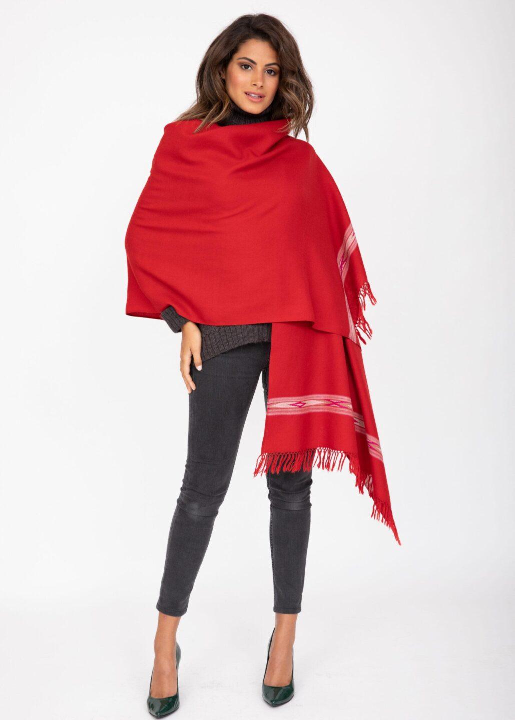 Oversize Blanket Scarf in Merino Wool Takhi Red 75 X 200cm