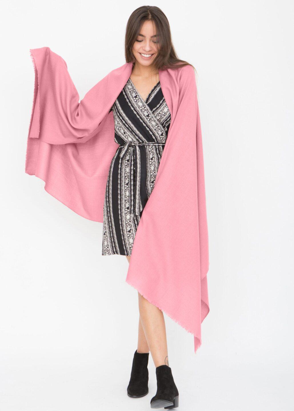 Kasa Merino Handwoven Pashmina &amp; Blanket Scarf 100 X 200cm Rose Pink