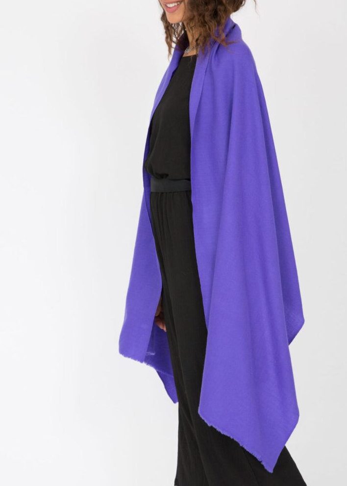 ikemary lavender purple merino wool pashmina scarf draped as a stole showing full length and coverage