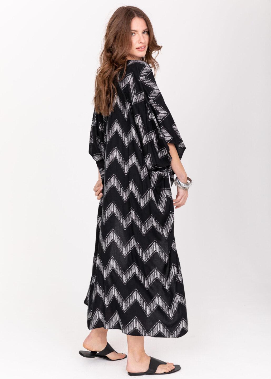 Long Kimono in Arrow Print Black