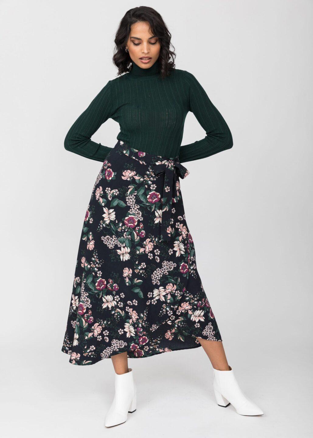 Maxi Wrap Skirt in Midnight Floral Black