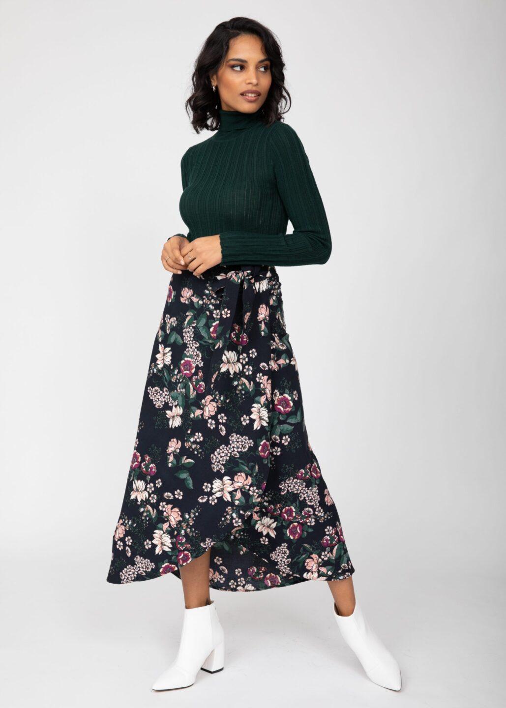 Maxi Wrap Skirt in Midnight Floral Black