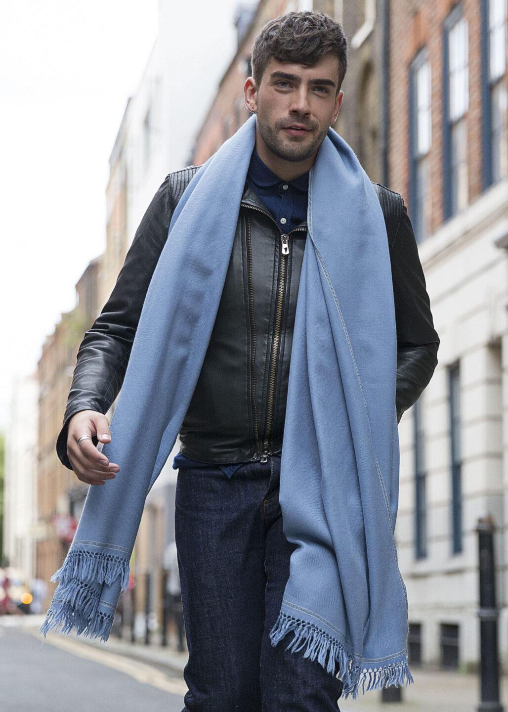 Mens Merino Wool Oversize Blanket Scarf Shoreditch Jeans Blue 100 x 200cm