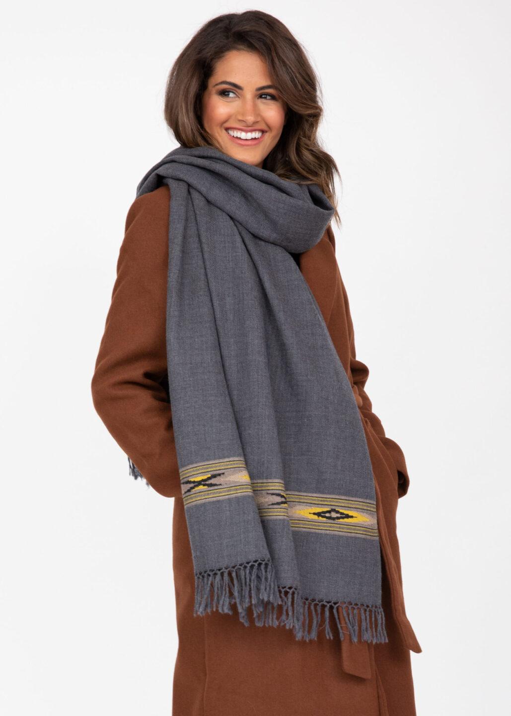 Oversize Blanket Scarf in Merino Wool Takhi Charcoal Grey 75 X 200cm