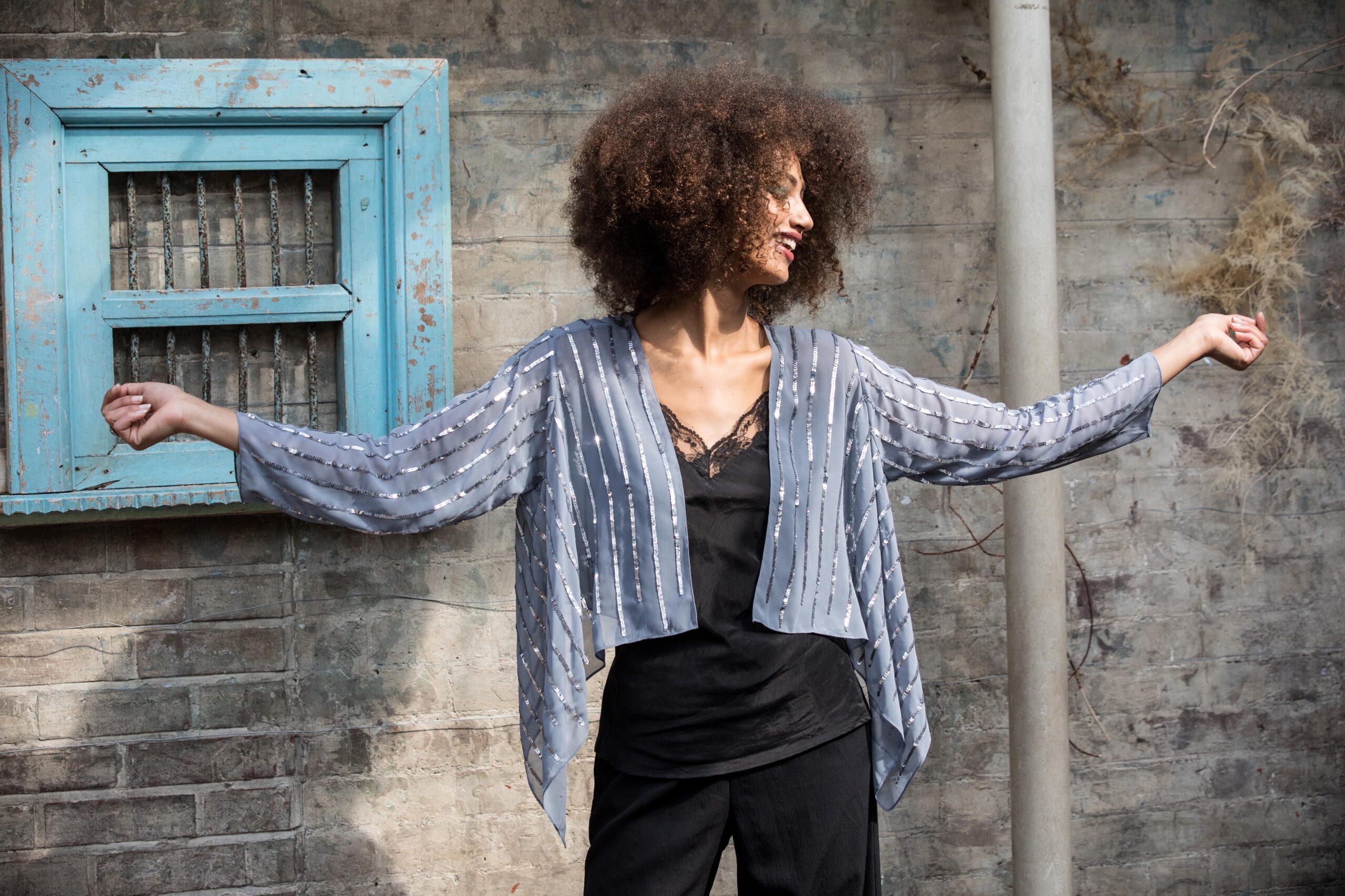 Sheer Chiffon Sequins Shrug Bolero Silver