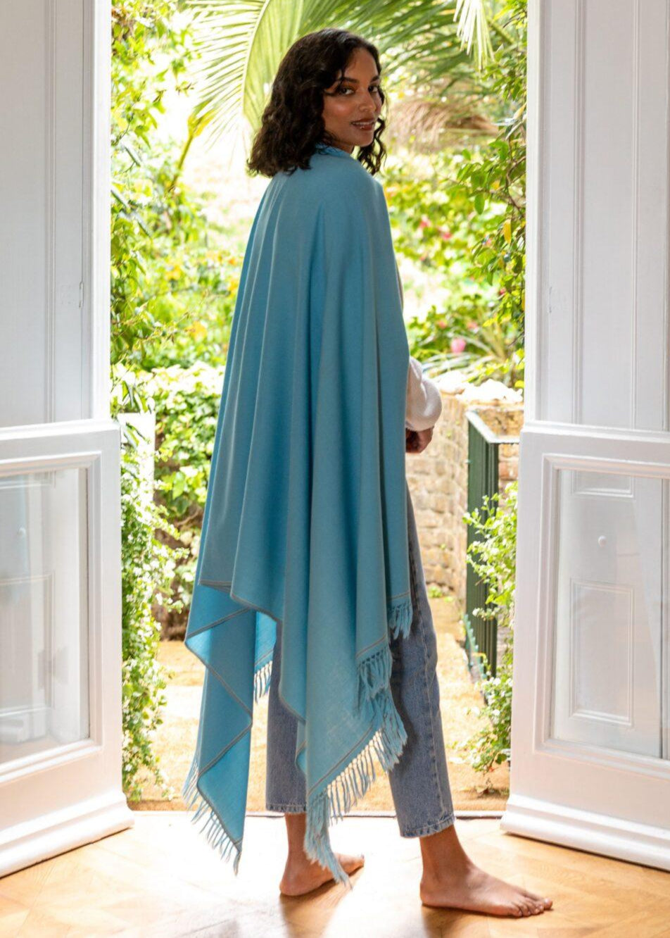 Shoreditch Merino Wool Shawl & Oversize Scarf Crystal Blue 100 x 200cm