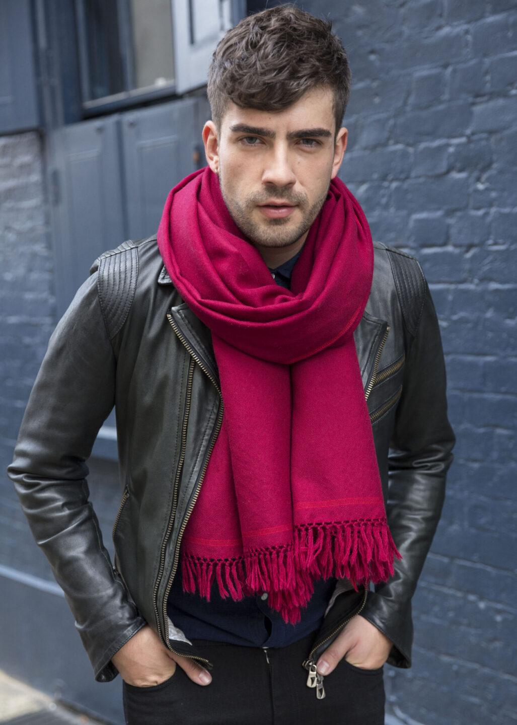 Shoreditch Merino Wool Shawl & Oversize Scarf Red 100 x 200cm