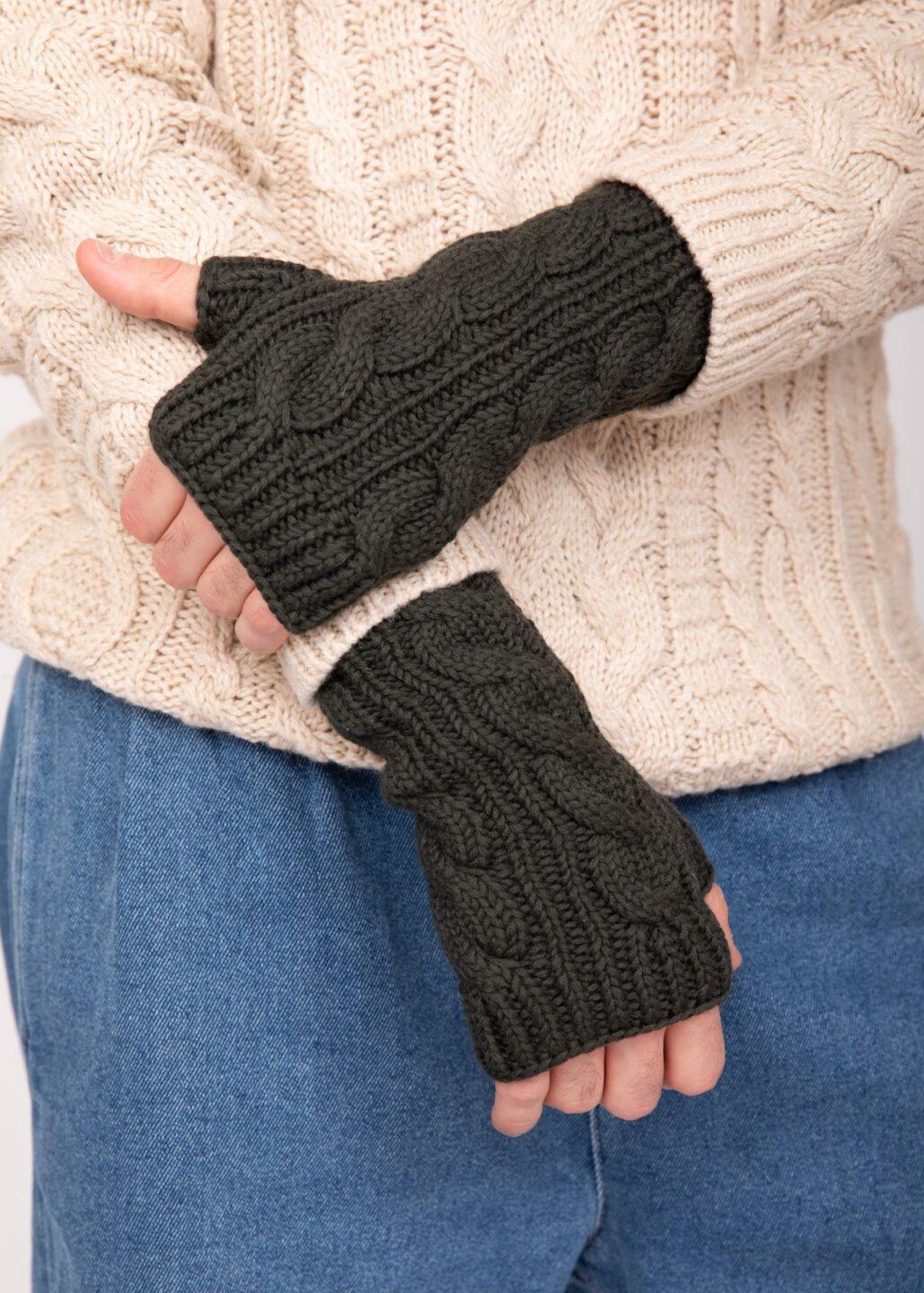Cable Knitted Fingerless Gloves for Men 100% Merino Wool – Camo