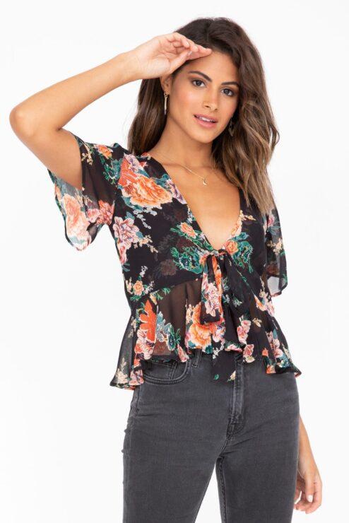Short Butterfly Sleeve Top in Floral Print