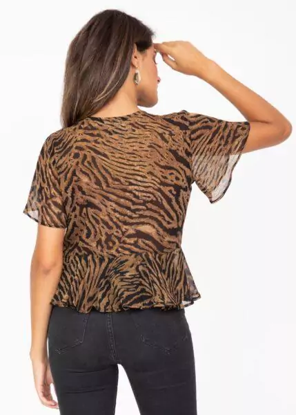 Short Butterfly Sleeve Top in Tiger Stripes